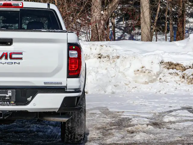 2026 GMC Canyon Elevation- Trailering Pkg - Convenience Pkg - Photo 12