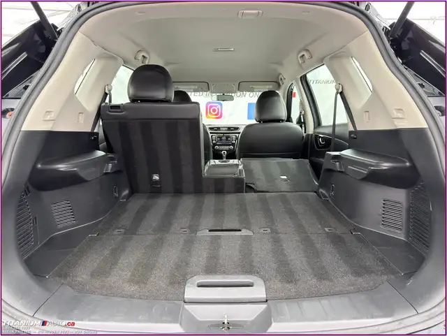 2018 Nissan Rogue AWD-Leather-Apple CarPlay-Camera-Heated Seats- - Photo 35