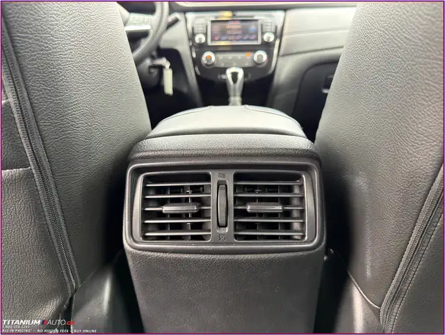 2018 Nissan Rogue AWD-Leather-Apple CarPlay-Camera-Heated Seats- - Photo 42