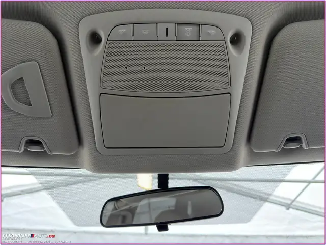 2018 Nissan Rogue AWD-Leather-Apple CarPlay-Camera-Heated Seats- - Photo 43