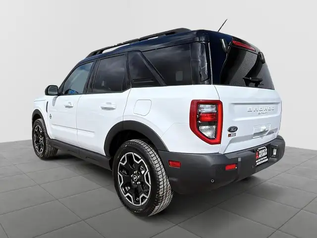2025 Ford Bronco Sport Outer Banks Outer Banks | Save $7,492... - Photo 3