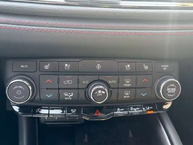 2025 Dodge Durango GT Plus - Photo 14