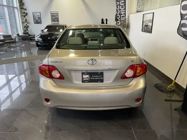 2009 Toyota Corolla CE - Photo 6