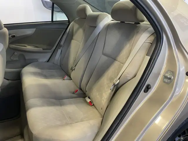 2009 Toyota Corolla CE - Photo 9