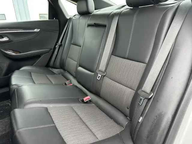 2014 Chevrolet Impala - Photo 10
