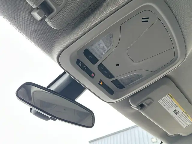 2014 Chevrolet Impala - Photo 16