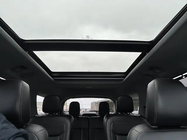 2021 Ford Explorer - Photo 16