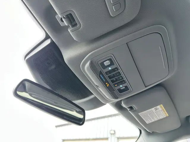 2021 Ford Explorer - Photo 26