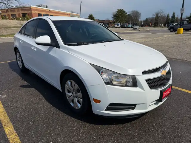 2012 Chevrolet Cruze 4dr Sedan Eco w/1SA - Photo 5