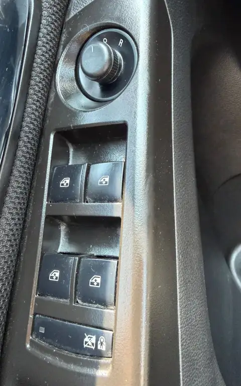 2012 Chevrolet Cruze 4dr Sedan Eco w/1SA - Photo 13