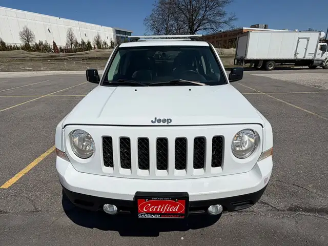 2015 Jeep Patriot Sport 4dr 4x4 CVT - Photo 2