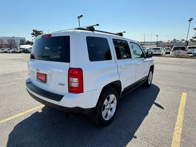 2015 Jeep Patriot Sport 4dr 4x4 CVT - Photo 3