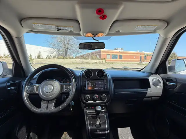 2015 Jeep Patriot Sport 4dr 4x4 CVT - Photo 17