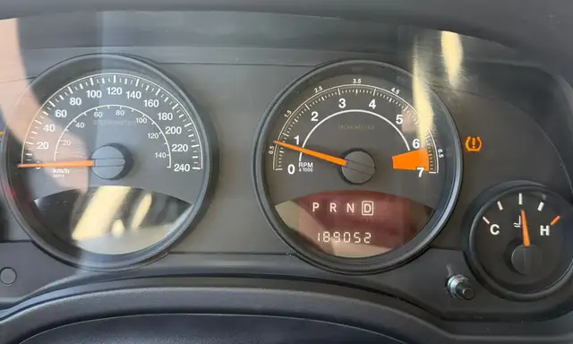 2015 Jeep Patriot Sport 4dr 4x4 CVT - Photo 19