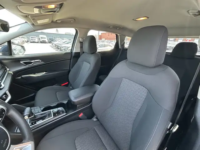 2023 Kia Sportage LX/NAVIGATION/APPLE CARPLAY ANDROID AUTO/BACK - Photo 37
