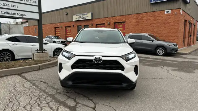 2020 Toyota RAV4 LE AWD - NO ACCIDENTS - HEATED SEATS - ALL WHEE - Photo 2