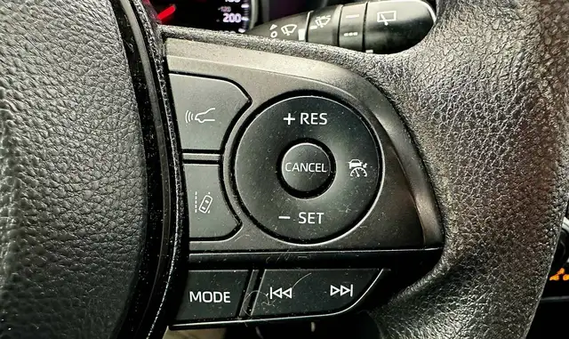 2020 Toyota RAV4 LE AWD - NO ACCIDENTS - HEATED SEATS - ALL WHEE - Photo 9