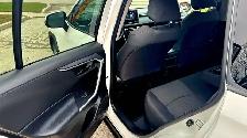 2020 Toyota RAV4 LE AWD - NO ACCIDENTS - HEATED SEATS - ALL WHEE - Photo 18