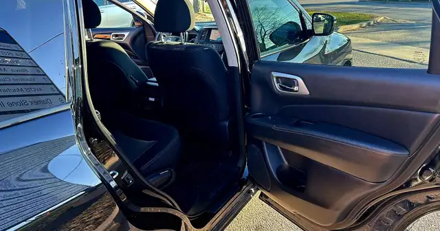 2020 Nissan Pathfinder 4x4 SV Tech - NO ACCIDENTS - NAVIGATION - - Photo 18