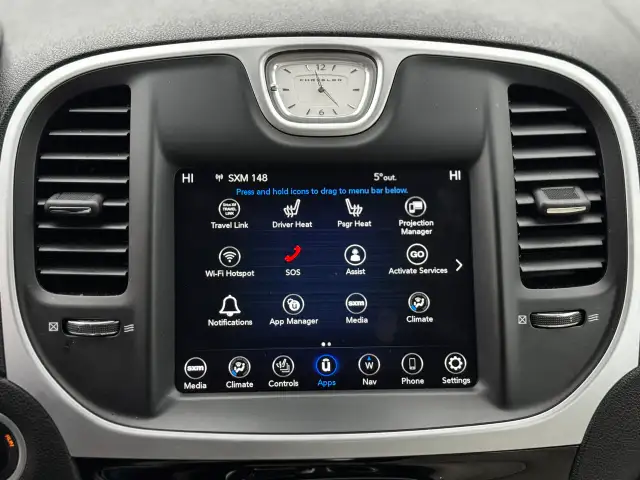 2023 CHRYSLER 300 - Photo 21