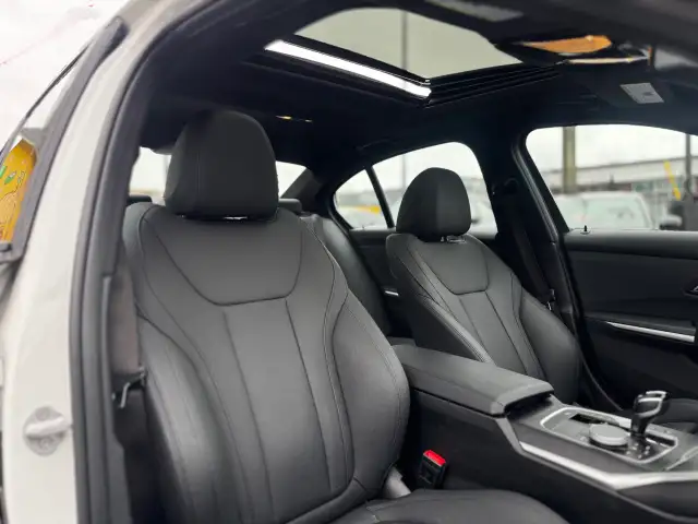 2021 BMW 3 SERIES - Photo 13
