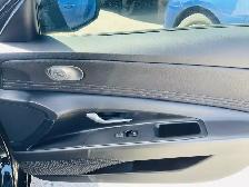 2023 HYUNDAI Elantra SEL - Photo 13