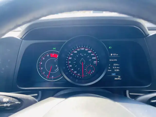 2023 HYUNDAI Elantra SEL - Photo 18