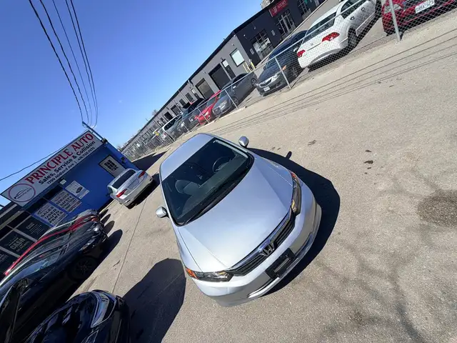 2012 Honda Civic LX 147KM CERTIFIED-WARRANTY - Photo 14