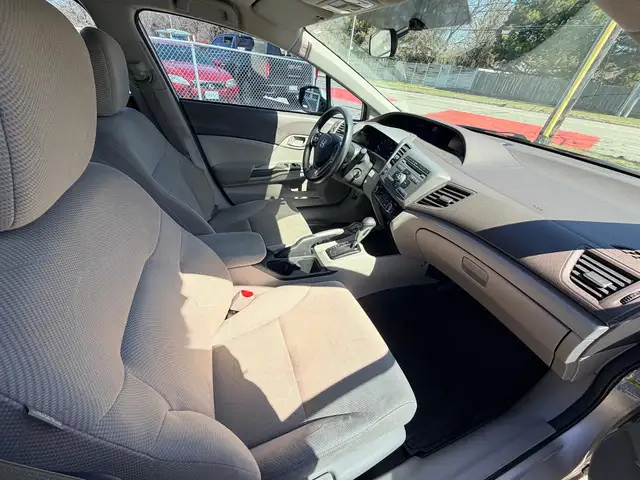 2012 Honda Civic LX 147KM CERTIFIED-WARRANTY - Photo 17
