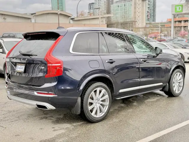 2016 Volvo XC 90 T8 Inscription eAWD (Plug in Hybrid) | 1 Owner - Photo 5