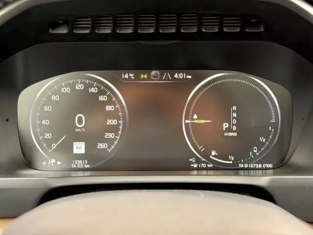 2016 Volvo XC 90 T8 Inscription eAWD (Plug in Hybrid) | 1 Owner - Photo 22