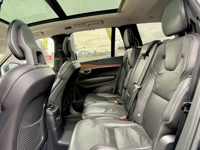 2016 Volvo XC 90 T8 Inscription eAWD (Plug in Hybrid) | 1 Owner - Photo 25