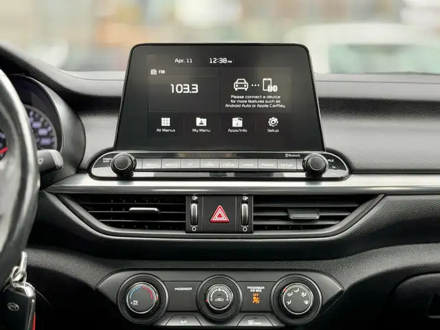 2019 Kia Forte EX  | SUNROOF | Apple Carplay | Backup Camera - Photo 13