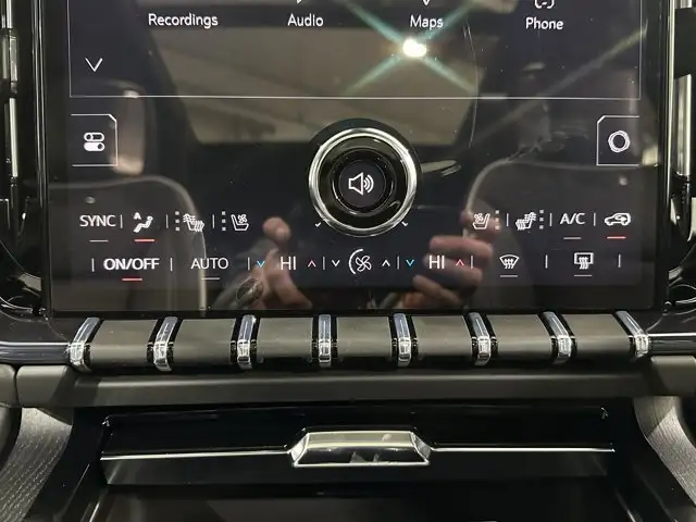 2026 GMC Yukon XL AT4 Ultimate - Photo 24