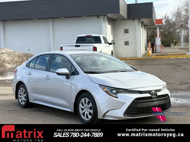 2023 Toyota Corolla LE - Photo 2