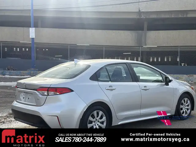 2023 Toyota Corolla LE - Photo 6