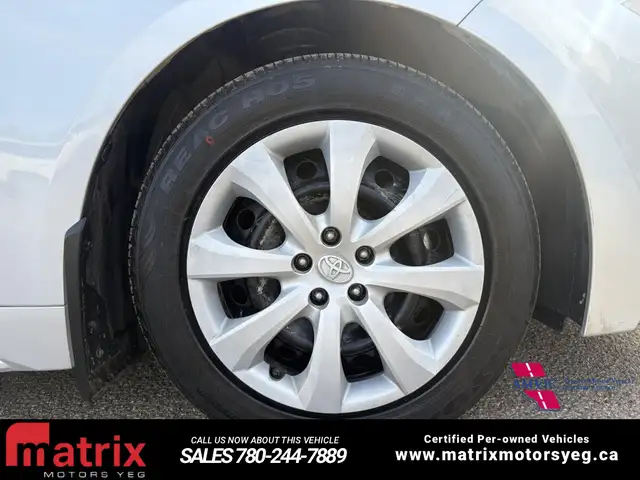 2023 Toyota Corolla LE - Photo 8