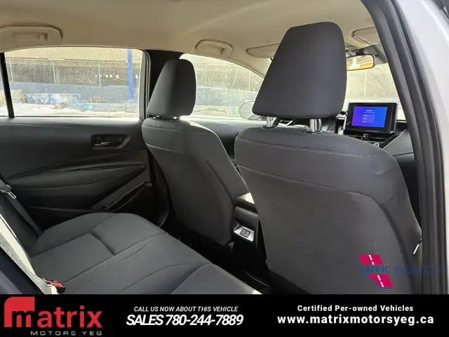 2023 Toyota Corolla LE - Photo 9
