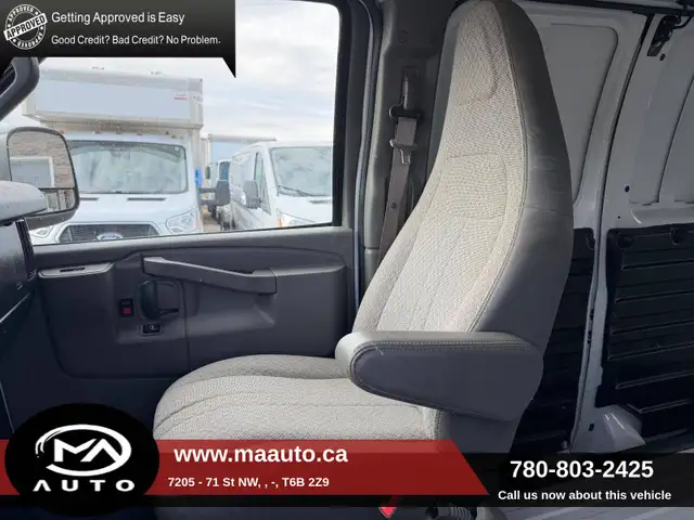 2017 GMC Savana RWD 2500 155' - Photo 11