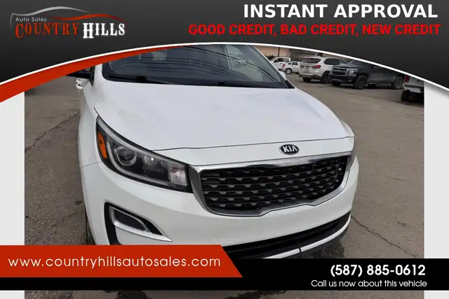 2020 Kia Sedona LX - Photo 2