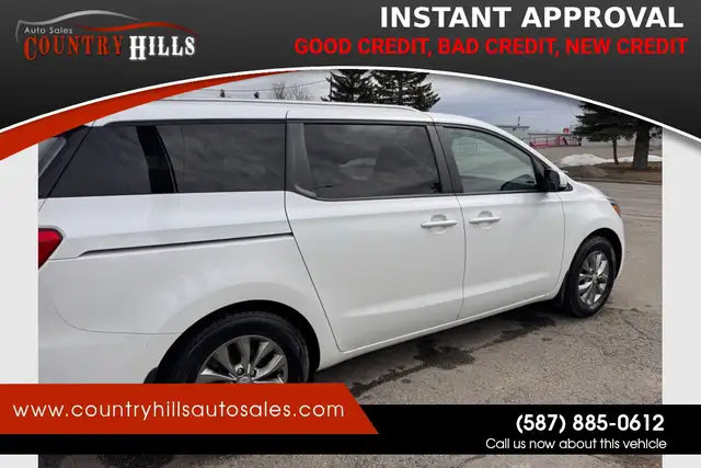 2020 Kia Sedona LX - Photo 17