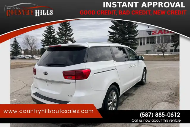 2020 Kia Sedona LX - Photo 24