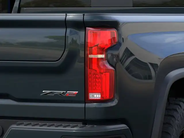 2026 Chevrolet Silverado 2500HD ZR2 - Photo 11