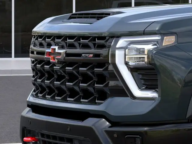 2026 Chevrolet Silverado 2500HD ZR2 - Photo 13