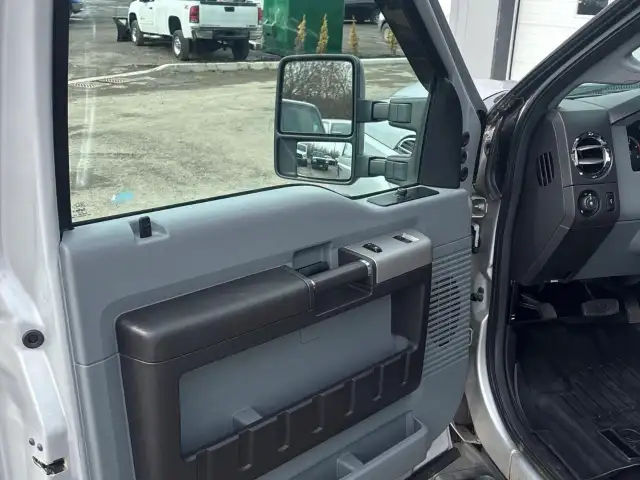 2016 Ford F-250 XLT Diesel|XLT|Low Mileage! - Photo 11