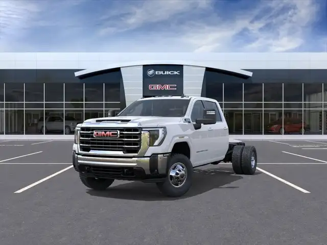 2026 GMC Sierra 3500HD CC