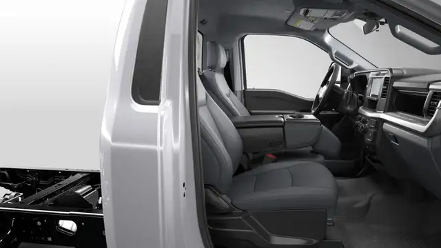 2026 Ford Super Duty F-550 DRW XL | TRAILER TOW PACKAGE-HIGH CAP - Photo 9