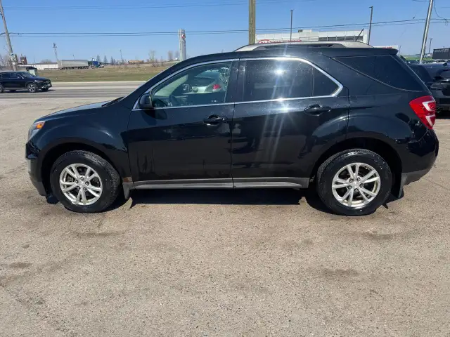 2017 Chevrolet Equinox LT, ONE OWNER, NO ACCIDENTS, CERTIFIED - Photo 2