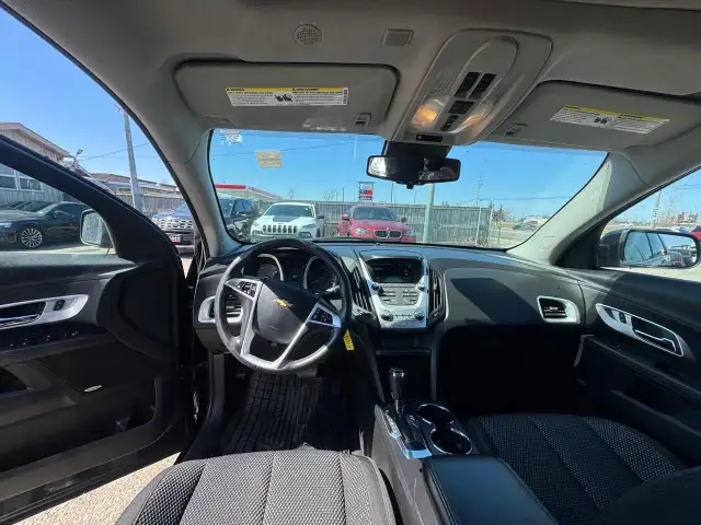 2017 Chevrolet Equinox LT, ONE OWNER, NO ACCIDENTS, CERTIFIED - Photo 13