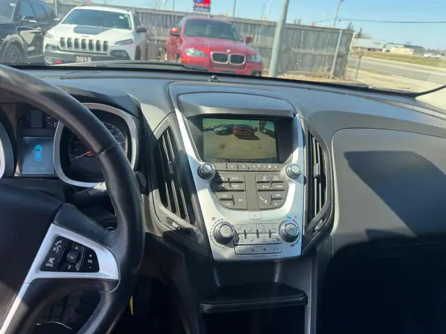 2017 Chevrolet Equinox LT, ONE OWNER, NO ACCIDENTS, CERTIFIED - Photo 14